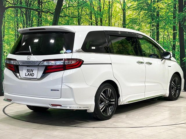 ☆全国のネクステージからお取り寄せが可能※!遠方の店舗に展示してあるクルマが気になる場合も、最寄りの店舗でご覧いただくことが可能です!是非私たちに要望をお聞かせください!※別途費用