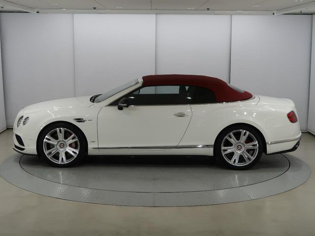 ユーザー様からの厳選買取車両だから、以前の使用状況・保管状況・整備状況も理解できており、よりご安心してお買い求めいただけます。