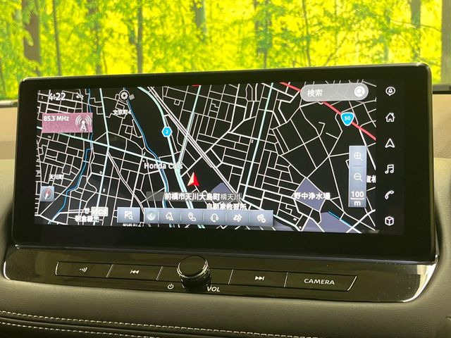 【純正ナビ】人気の純正ナビを装備。オーディオ機能も充実しており、Bluetooth接続すればお持ちのスマホやMP3プレイヤーの音楽を再生可能!毎日の運転がさらに楽しくなります!!