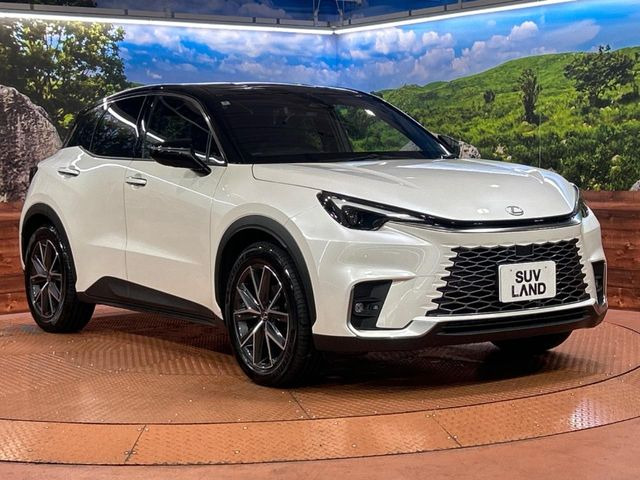 �������x�̃K���X�疌�ŝ����͂������A�㎿�ȃc���E����������B���O����_���J�����؂Ȉ��Ԃ�ی삵�A�F�����E�򉻂�h�~�B�u�e�X�v���b�V���R�[�g�v�A�u�e�v���~�b�T�R�[�g�v���炨�I�т��������܂��B