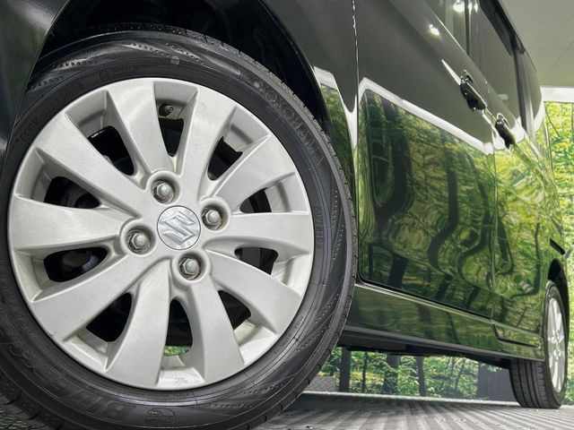 �y����14�C���`�A���~�z�C�[���z�O�ςɃ}�b�`���������A���~�z�C�[���𑕒����Ă���܂��B�e��ЊO�A���~�z�C�[����A�X�^�b�h���X�^�C�����戵�����Ă���܂��B���񂲑��k����������