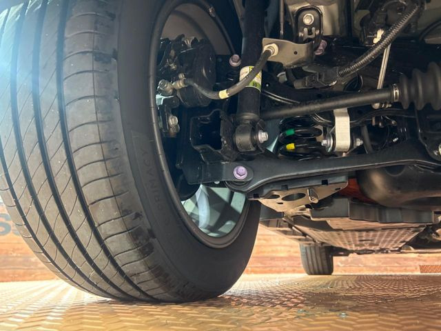 ����肪���ꂢ�Ȃ����ɁA�h�K���H�̎{�H���I�X�X���B�~��n��͂������A���ݕ��ɂ��Z���̕���A��Ń}�����E�E�B���^�[�X�|�[�c���������ɂ��D�]���������Ă���܂��B