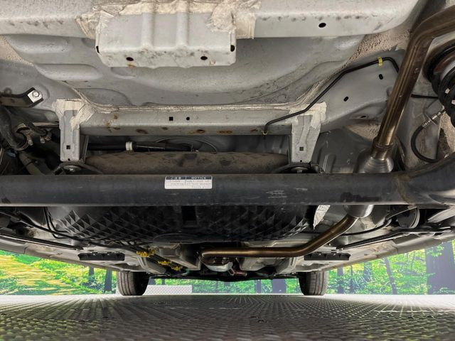 下回りがきれいなうちに、防錆加工の施工がオススメ。降雪地域はもちろん、沿岸部にお住いの方や、趣味でマリン・ウィンタースポーツをされる方にご好評いただいております。