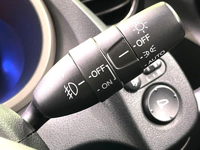 �y�I�[�g���C�g�z����̖��邳�ɉ����Ď����Ńw�b�h���C�g�̓_���E�������ł���@�\�ł�!���C�g�̕t���Y��E�����Y��Ȃǂ������Ȃ�A�J�̓���[���̑��s�����S!�g���l���ʉߎ����֗��ł��ˁ�