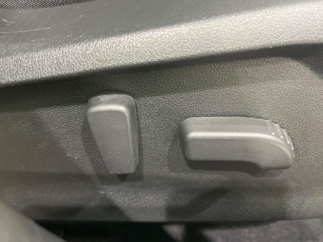 �y�p���[�V�[�g�z�X�C�b�`��ŊȒP�ɃV�[�g�̔��������\!�d��������͂�����܂���!���K�ȃV�[�g�|�W�V�����ɃZ�b�g���āA���K�ȃh���C�u�����y���݂��������B