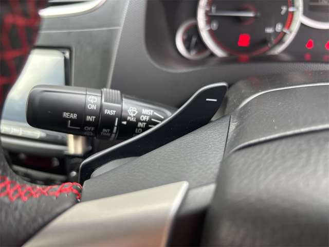 フロントワイパー微調整できます