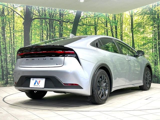 ☆全国のネクステージからお取り寄せが可能※!遠方の店舗に展示してあるクルマが気になる場合も、最寄りの店舗でご覧いただくことが可能です!是非私たちに要望をお聞かせください!※別途費用