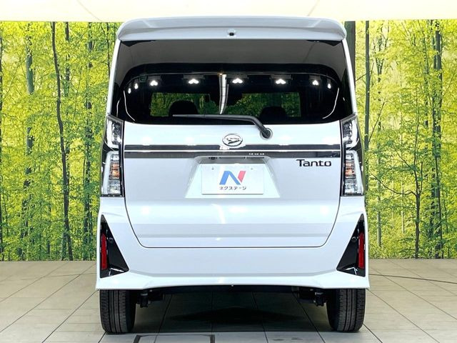 安心の最長10年・走行無制限保証(有償)をご用意。保証内容も充実はもちろん、無料点検&オイル交換や、年中無休の全国・24時間ロードサービスも付帯されておりますのでご安心下さい。