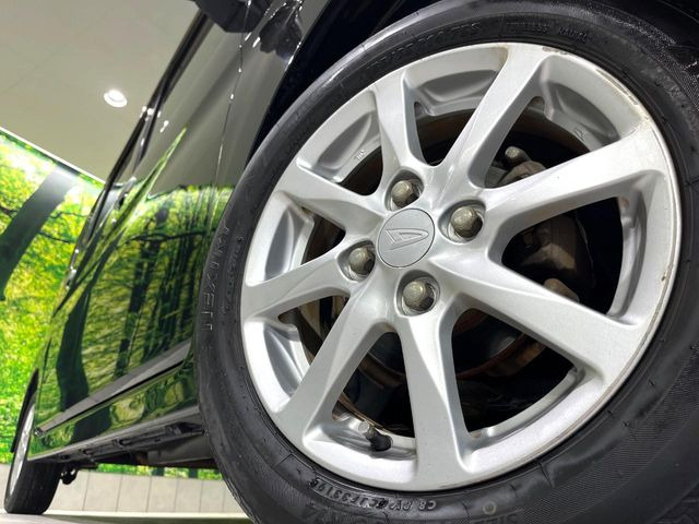 �y����14�C���`�A���~�z�C�[���z�O�ςɃ}�b�`���������A���~�z�C�[���𑕒����Ă���܂��B�e��ЊO�A���~�z�C�[����A�X�^�b�h���X�^�C�����戵�����Ă���܂��B���񂲑��k����������