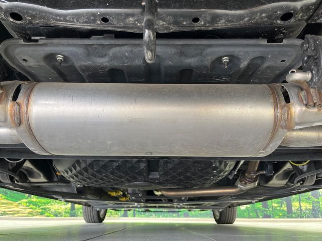 下回りがきれいなうちに、防錆加工の施工がオススメ。降雪地域はもちろん、沿岸部にお住いの方や、趣味でマリン・ウィンタースポーツをされる方にご好評いただいております。