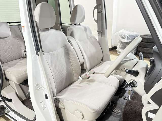 �c�Ǝ��Ԃ͒�10�������8���ƂȂ��Ă���܂��B���������R�[�q�[��W���[�X�����p�ӂ��Ă��҂����Ă���܂�����x���͐��j���ł��B