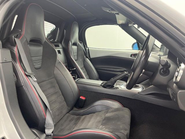 �yRECARO���o�P�b�g�V�[�g�z�l�ԍH�w�Ɋ�Â����ʈ����z�ɂ���č��ւ̕��S�Ⓑ���ԉ^�]���̔�J�������y������ڂŃ��J���Ƃ킩��X�|�[�e�B�ȃ��b�N�X�������ł��B