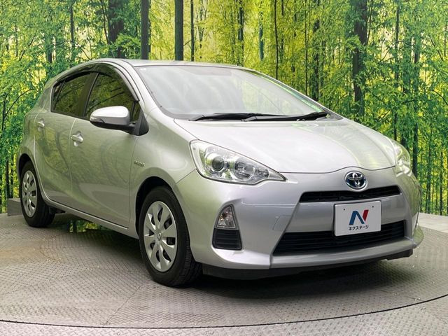 高透明度のガラス皮膜で撥水はもちろん、上質なツヤ・光沢を実現。紫外線や酸性雨から大切な愛車を保護し、色あせ・劣化を防止。「弾スプラッシュコート」、「弾プリミッサコート」からお選びいただけます。