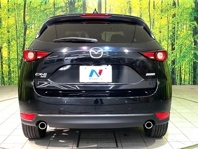 安心の最長10年・走行無制限保証(有償)をご用意。保証内容も充実はもちろん、無料点検&オイル交換や、年中無休の全国・24時間ロードサービスも付帯されておりますのでご安心下さい。