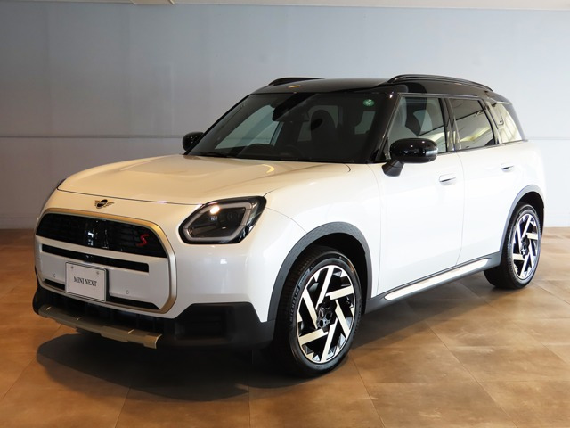 ミニカントリーマンS ALL4 DCT 4WD