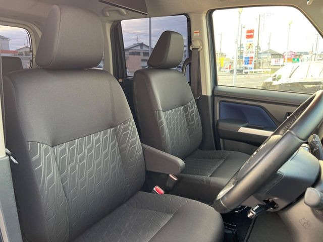 �^�]�Ȃ܂��ɂ͏\���ȃX�y�[�X������A�啿�ȕ��ł��������^�]���Ă�����������ł��B