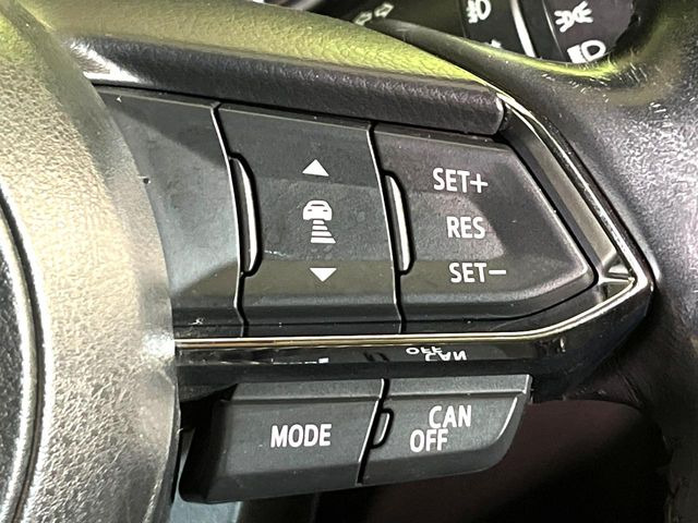 【マツダ・レーダークルーズコントロール】高速道路での長距離走行が楽に!自動で速度を保つクルーズコントロールが、衝突軽減システムと連携し、前方の車両を感知して車間を保つように速度調節してくれます!!