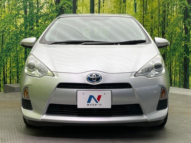 弊社では、全車『修復歴なし』のお車のみ取り扱っております。専任バイヤーによる厳選した仕入れの後、入庫後の車両チェックを行い、ネクステージが認定した高品質な中古車をご提供しております。