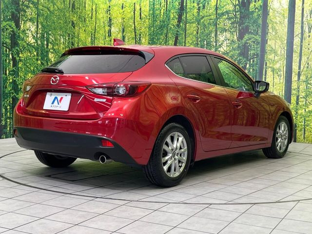 ☆全国のネクステージからお取り寄せが可能※!遠方の店舗に展示してあるクルマが気になる場合も、最寄りの店舗でご覧いただくことが可能です!是非私たちに要望をお聞かせください!※別途費用