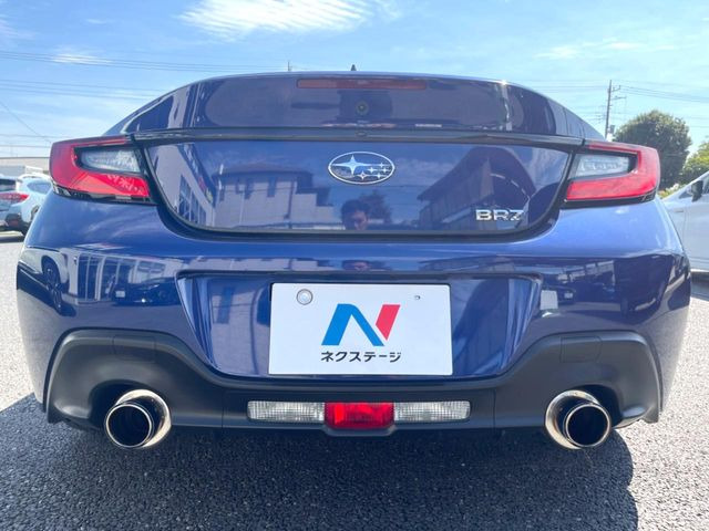 安心の最長10年・走行無制限保証(有償)をご用意。保証内容も充実はもちろん、無料点検&オイル交換や、年中無休の全国・24時間ロードサービスも付帯されておりますのでご安心下さい。