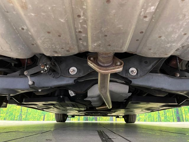 下回りがきれいなうちに、防錆加工の施工がオススメ。降雪地域はもちろん、沿岸部にお住いの方や、趣味でマリン・ウィンタースポーツをされる方にご好評いただいております。