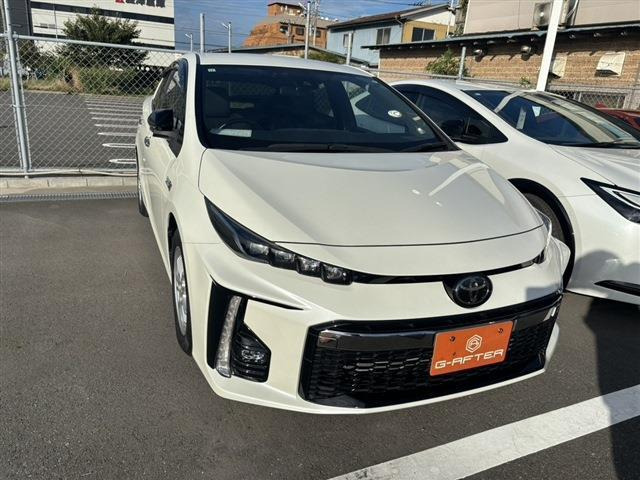 プリウスPHV(トヨタ) 1.8 S GR スポーツ　純正9型ナビ/地デジ/バックカメラ/ハーフレ 中古車画像