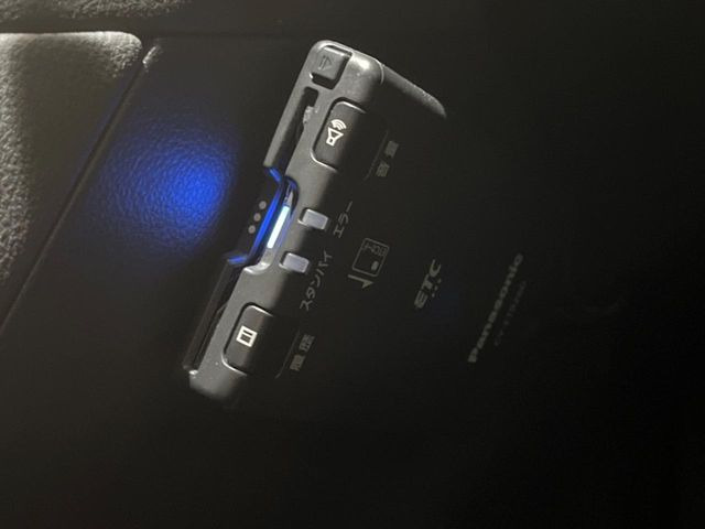 【ETC】高速道路の料金所をストレスなく通過!話題のスポットやサービスエリアに多い「スマートIC」利用時は必須のアイテムです。当店でセットアップを実施、ご納車当日からすぐにご利用いただけます!