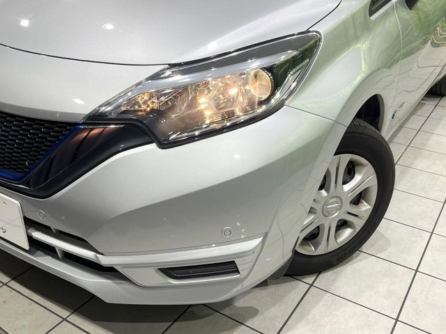 ��Ԃ�r�V���ɂ��ǍD�Ȏ��E�ň��S�ȑ��s������]�������ɂ́y���P�xLED�w�b�h���C�g�z�̎�t����������!�����̂��q�l�ɂ��D�]���������Ă���܂���