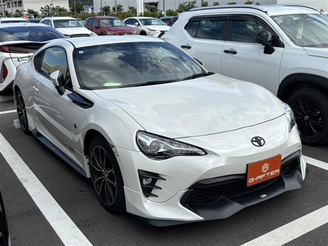 86(トヨタ) 2.0 GT リミテッド　TRDエアロ/マフラー/ディーラーナビ/パドル 中古車画像