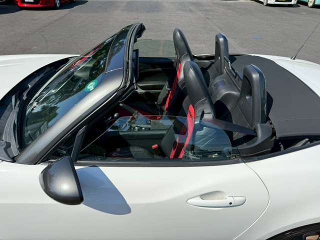 �C�ɂȂ邨�Ԃ�����܂�����E�̓d�b�ԍ����璼�ڂ��X�ɂ��₢���킹���������B�x�����@����ԗ����A��Ԃ܂łȂ�ł������������Ē����܂��B�X�^�b�t�ꓯ���A�����҂����Ă���܂��B