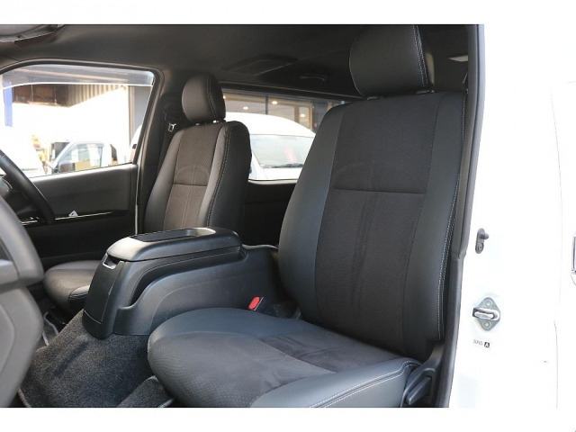 ハイエースバン2.8 スーパーGL ダークプライムII ロング ディーゼル 4WD