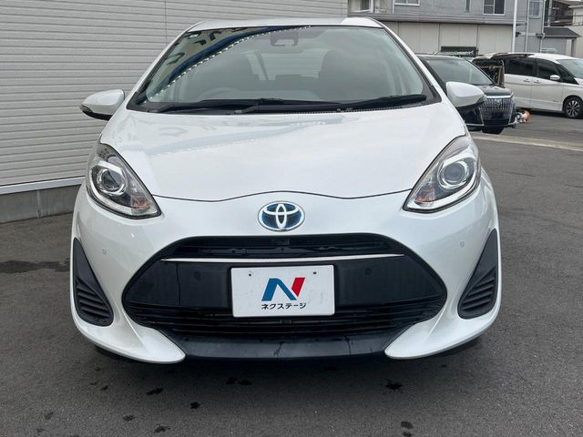 弊社では、全車『修復歴なし』のお車のみ取り扱っております。専任バイヤーによる厳選した仕入れの後、入庫後の車両チェックを行い、ネクステージが認定した高品質な中古車をご提供しております。