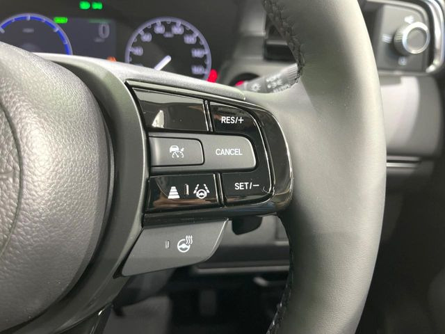 �y�A�_�v�e�B�u�N���[�Y�R���g���[���z�������H�ł̒��������s���y��!!�����ő��x��ۂN���[�Y�R���g���[�����A�Փˌy���V�X�e���ƘA�g���A�O���̎ԗ������m���ĎԊԂ�ۂ悤�ɑ��x���߂��Ă���܂�!!