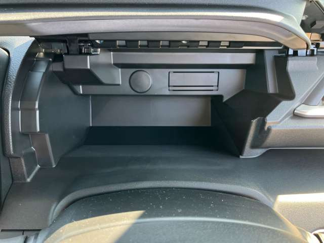 ★当社はスズキ正規ディーラー!購入後も安心★県内10店舗6つの民間車検工場完備★車検・整備・板金・塗装まで一貫したメンテナンスサービスを自社工場で展開!最新設備でハイレベルなサービスを提供します★