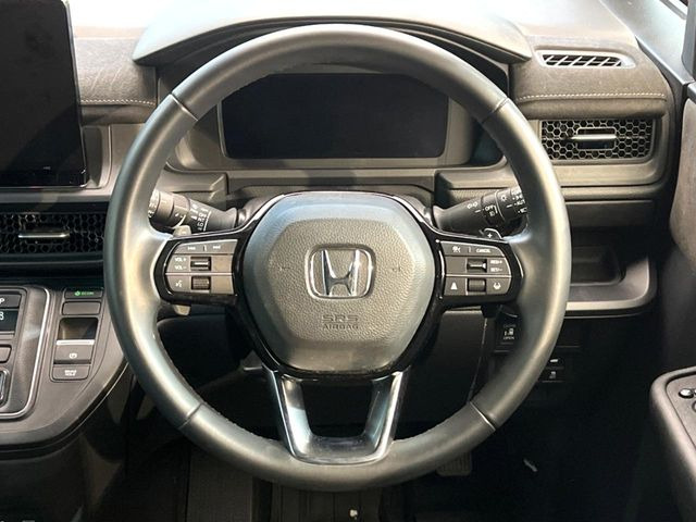 �y�����v�����X�e�A�����O�z�㎿�Ȋv���g�p���邱�ƂŁA��ɂ����������݂ƂĂ��^�]���₷���n���h���ł���