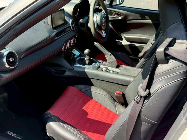 �C�ɂȂ邨�Ԃ�����܂�����E�̓d�b�ԍ����璼�ڂ��X�ɂ��₢���킹���������B�x�����@����ԗ����A��Ԃ܂łȂ�ł������������Ē����܂��B�X�^�b�t�ꓯ���A�����҂����Ă���܂��B