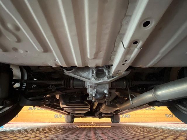 下回りがきれいなうちに、防錆加工の施工がオススメ。降雪地域はもちろん、沿岸部にお住いの方や、趣味でマリン・ウィンタースポーツをされる方にご好評いただいております。