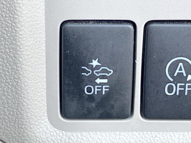 【トヨタセーフティセンス】走行中に前方の車両等を認識し、衝突しそうな時は警報とブレーキで衝突回避と被害軽減をアシスト。より安全にドライブをお楽しみいただけます。