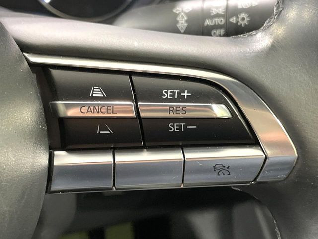 �y�}�c�_�E���[�_�[�N���[�Y�R���g���[���z�������H�ł̒��������s���y��!�����ő��x��ۂN���[�Y�R���g���[�����A�Փˌy���V�X�e���ƘA�g���A�O���̎ԗ������m���ĎԊԂ�ۂ悤�ɑ��x���߂��Ă���܂�!!