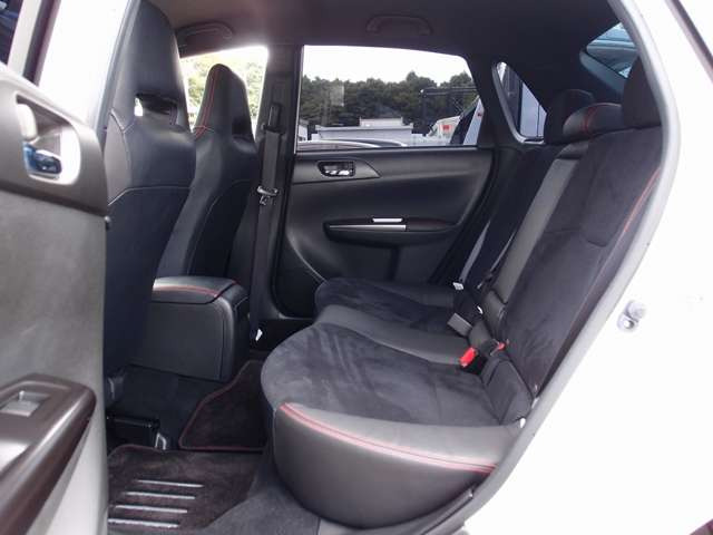 限定200台!インプレッサWRXSTIタイプRA チャレンジPKGレカロの入庫!多数の専用パーツを装備し過去分解整備記録簿も11枚有。DefiアドバンスシステムZD、ドラレコなど充実装備の一台