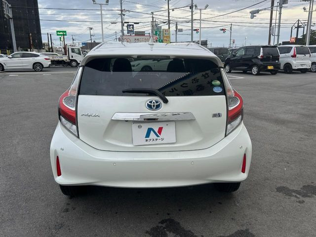 安心の最長10年・走行無制限保証(有償)をご用意。保証内容も充実はもちろん、無料点検&オイル交換や、年中無休の全国・24時間ロードサービスも付帯されておりますのでご安心下さい。