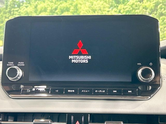 �y���[�J�[�����i�r�z�C���e���A�ɗn�����ރX�^�C���b�V���ȁu��p�݌v�v���[�J�[�i�r�𑕔��􎋔F���⑀�쐫�ȂǊ�{���\�ɂ��D��A���㎿�ȃJ�[���C�t�����y���݂��������܂��B