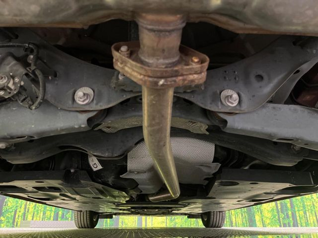 下回りがきれいなうちに、防錆加工の施工がオススメ。降雪地域はもちろん、沿岸部にお住いの方や、趣味でマリン・ウィンタースポーツをされる方にご好評いただいております。