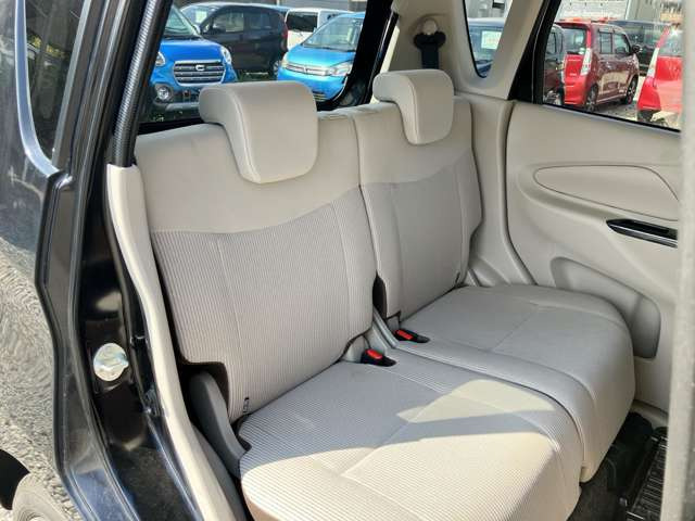 ���Ђł͌��I�������Ԃ𖈌���ʂɎd������s�Ȃ��A�����߂₷�����i�ł��񋟂��Ă���܂���