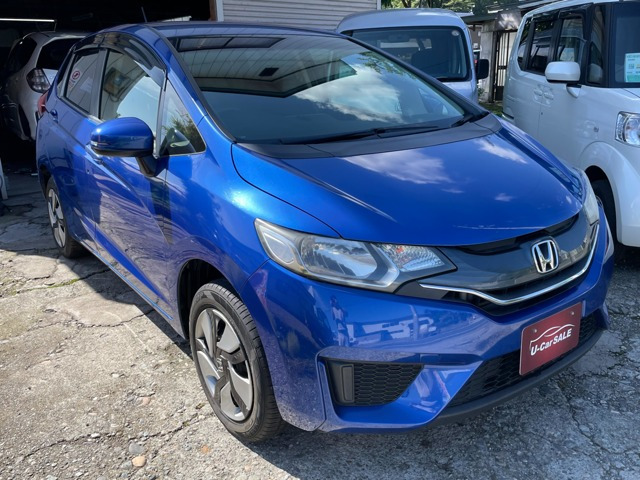 フィット1.3 13G Fパッケージ 4WD