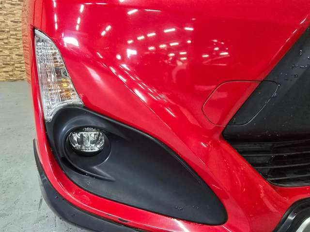 アクア1.5 X-URBAN ソリッド