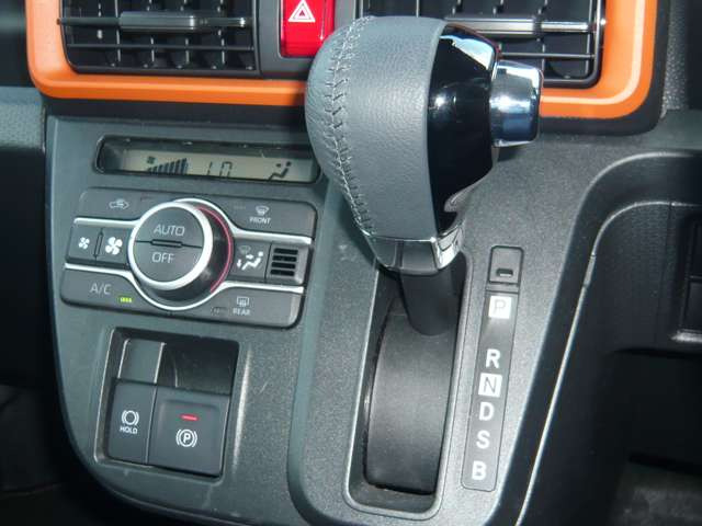 ����Ȃւ̈ړ����X���[�Y�ɂ�����C���p�l�V�t�g���̗p!�������L�X�A�������!�܂���������ɂ�������肪����܂��B���[�͂����C���������B�U�炩�肪���Ȏԓ����X�b�L��!