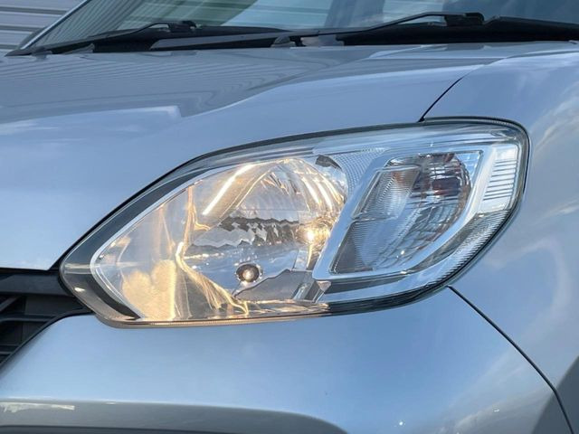 夜間や荒天時により良好な視界で安心な走行をご希望される方には【高輝度LEDヘッドライト】の取付がおすすめ!多くのお客様にご好評いただいております♪