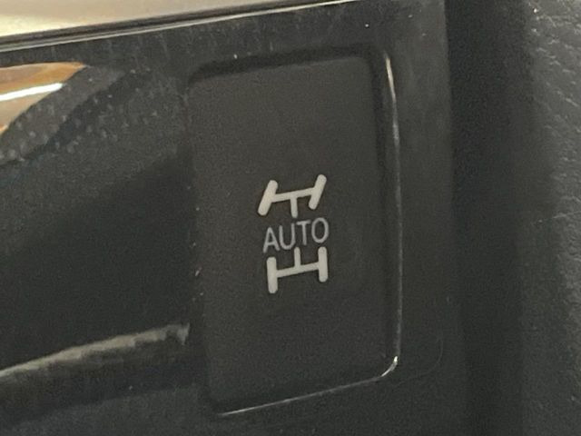 4WDのお車ですので、雪道でも安心です♪降雪地地域にお住まいの方以外にも、ウィンタースポーツが趣味の方や降雪地域へ帰省される機会がある方にもおすすめ!