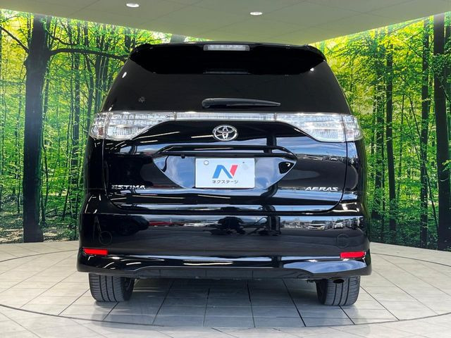 安心の最長10年・走行無制限保証(有償)をご用意。保証内容も充実はもちろん、無料点検&オイル交換や、年中無休の全国・24時間ロードサービスも付帯されておりますのでご安心下さい。